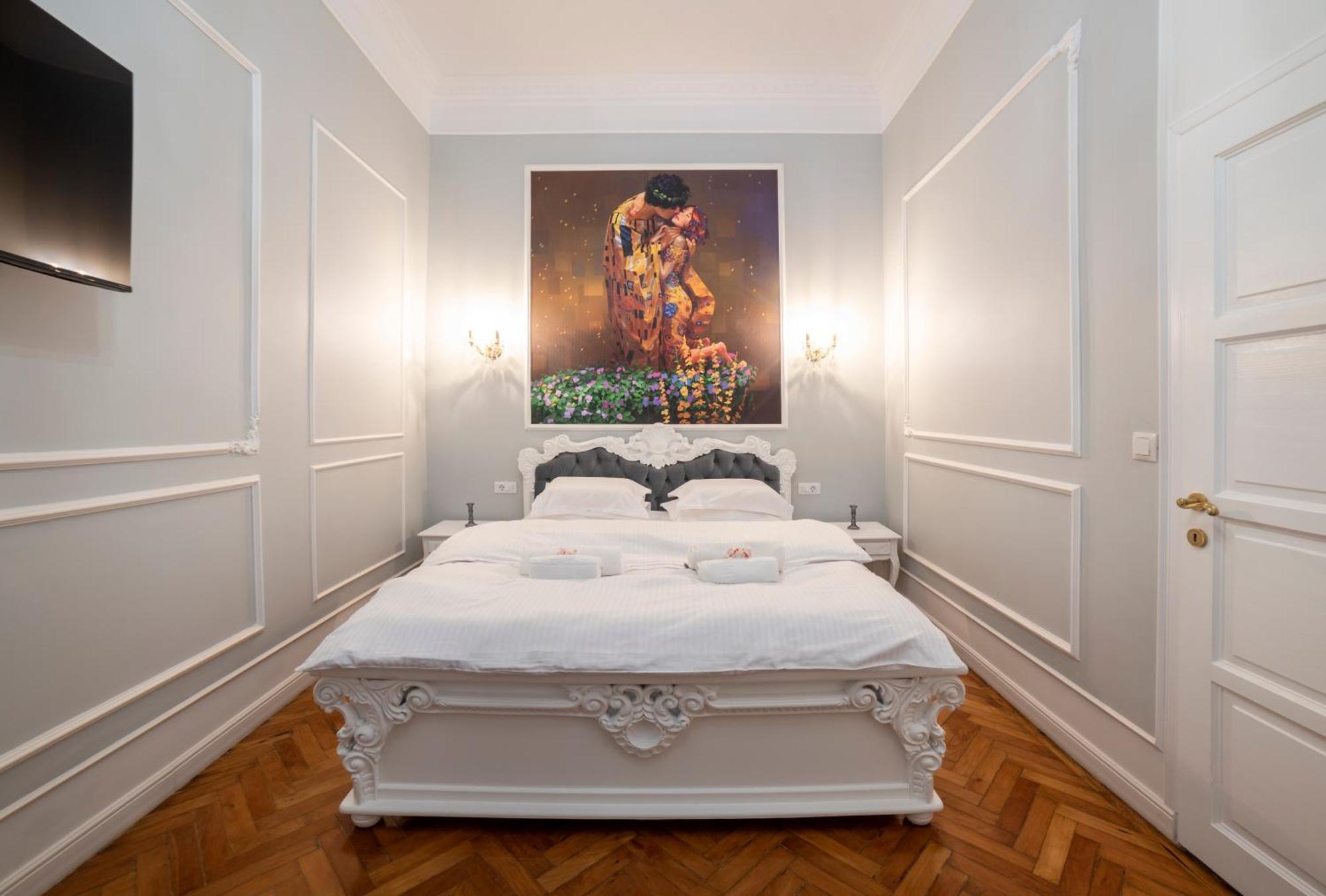 Aesthetic Pleasure - Central Downtown Apartments Oradea Eksteriør billede